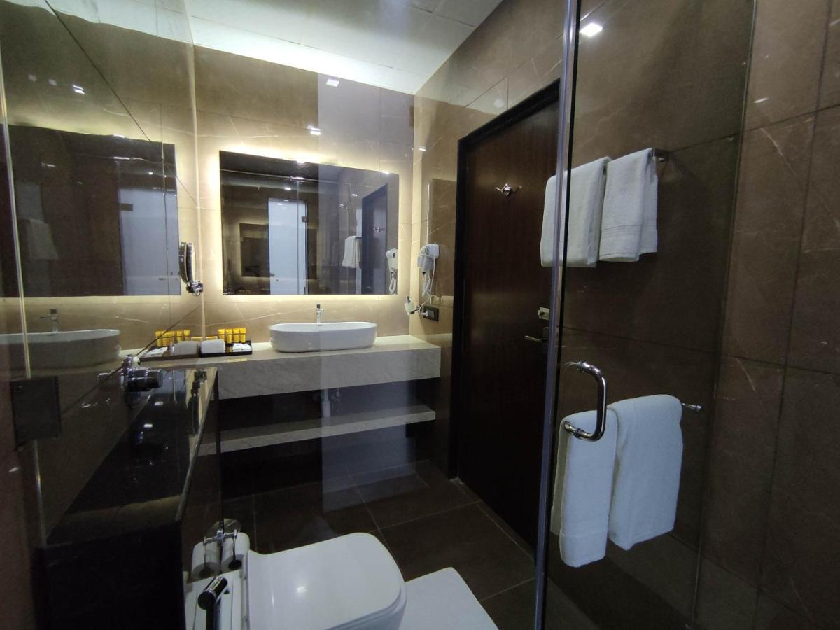 Silver Cloud Nandigunda Екстер'єр фото